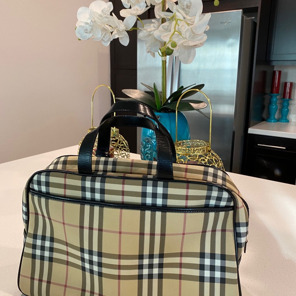 ‼️SOLD‼️Burberry Handbag - Picture 3 of 7